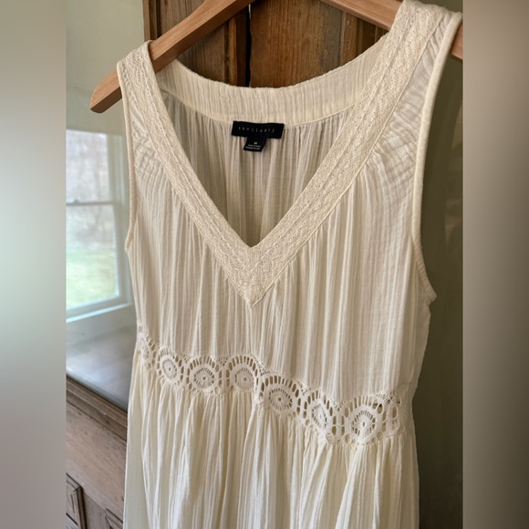 Sanctuary Cream Sleeveless Maxi Dress - Picture 2 of 5